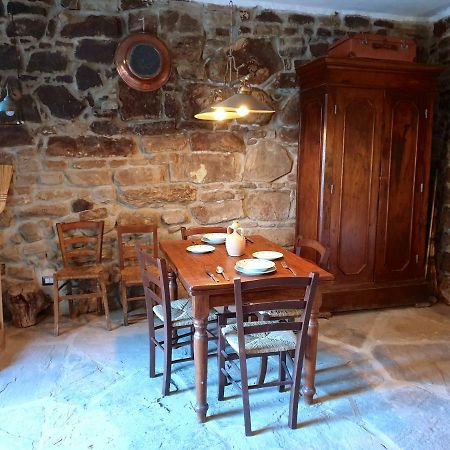 דירות קסטלמצאנו Casa Contadina מראה חיצוני תמונה